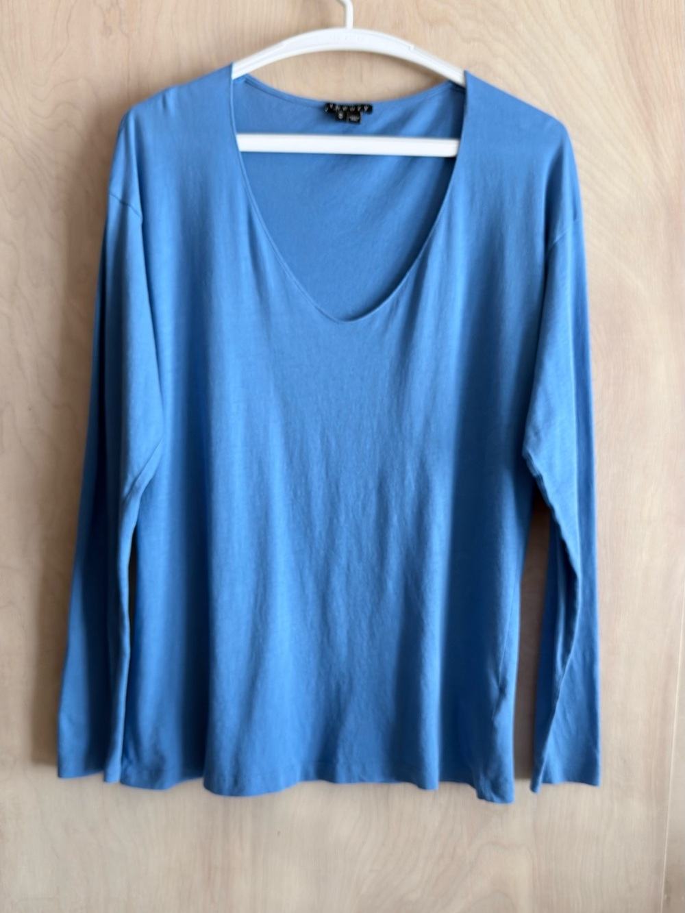 Theory Tiverna Tee Shirt Blue 100% Pima Cotton Long Sleeve V Neck Women’s Medium